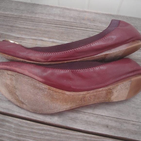 Tory Burch Leather Ballet Flats Burgandy Color with Gold TT Size 11M - Picture 8 of 9